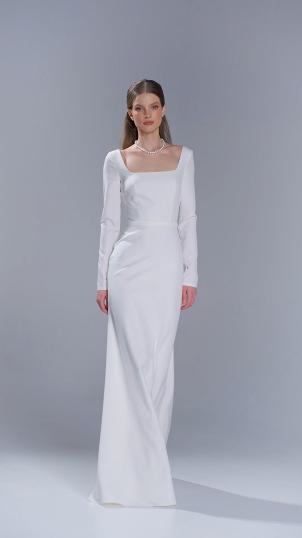 Британи превью видео номер 1