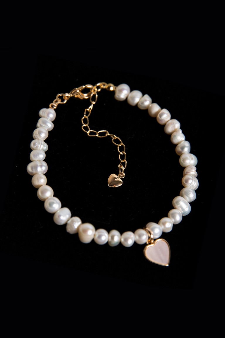Bracelet with mother-of-pearl pendant photo number 3