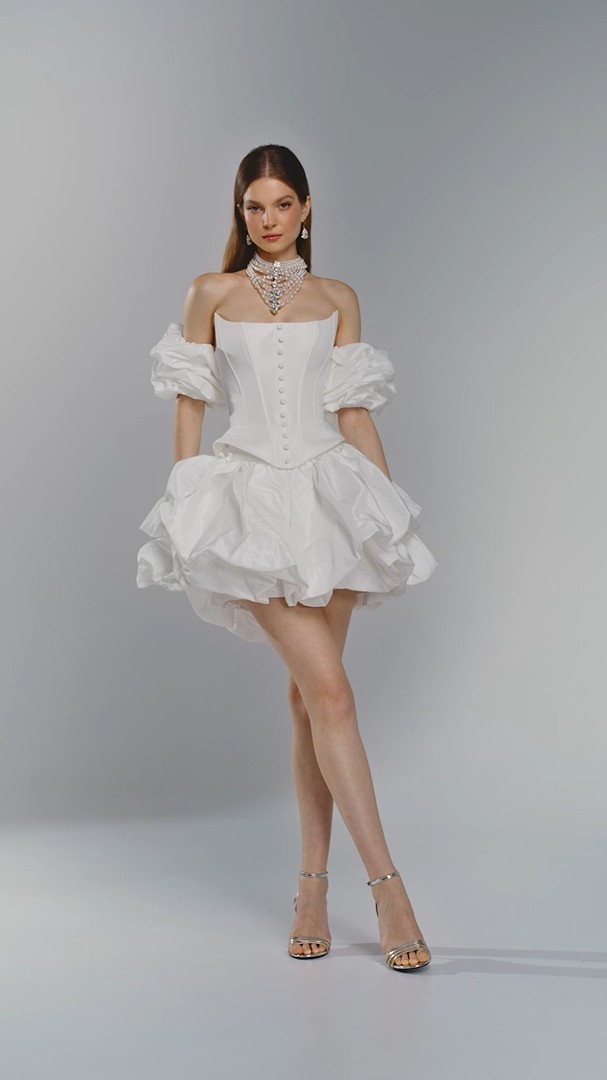 Жаннет мини превью видео номер 2