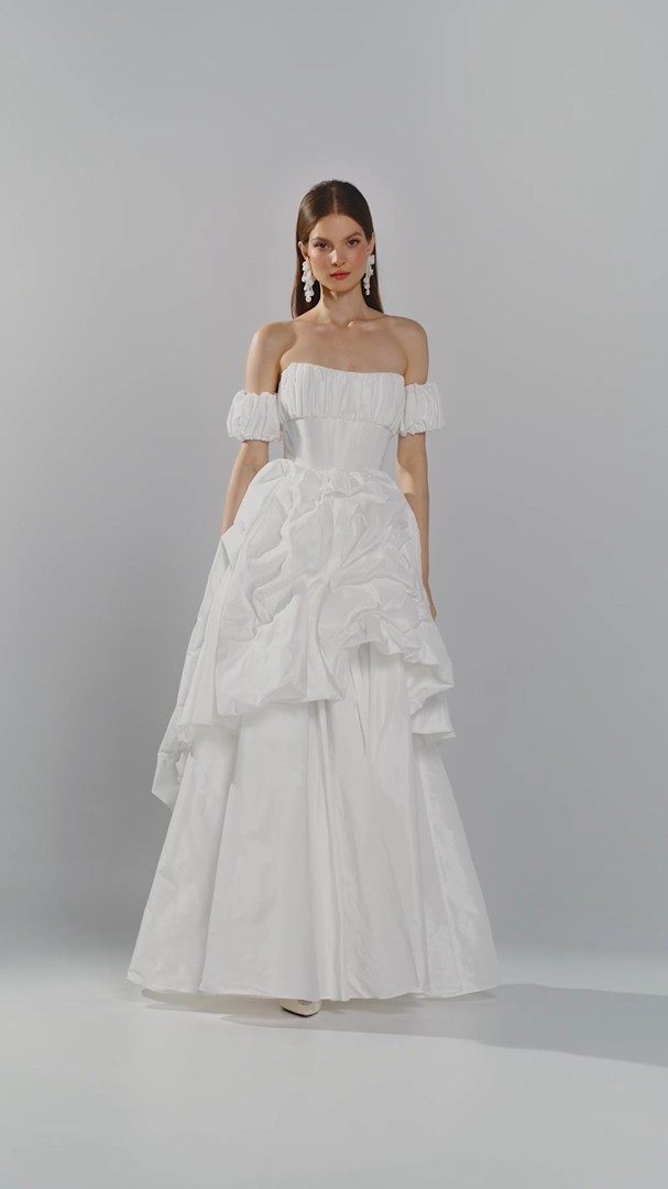 Сальви превью видео номер 2