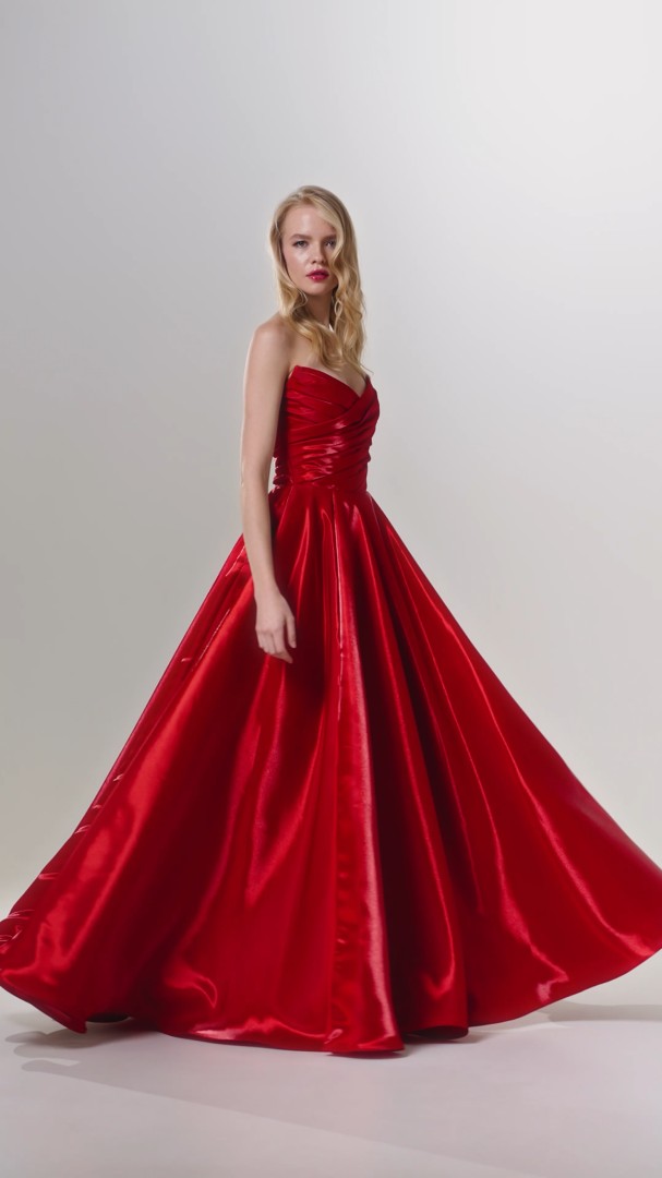 Паула превью видео номер 1