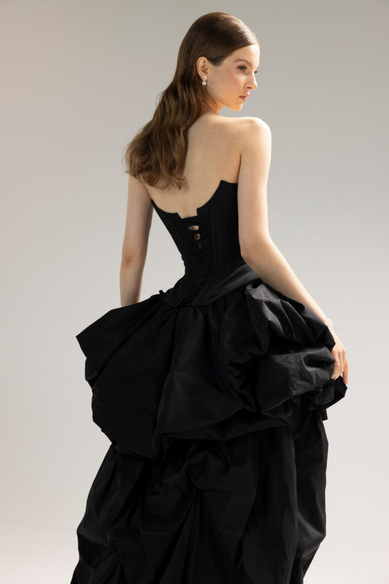 Вечернее платье Жаннет - На модели