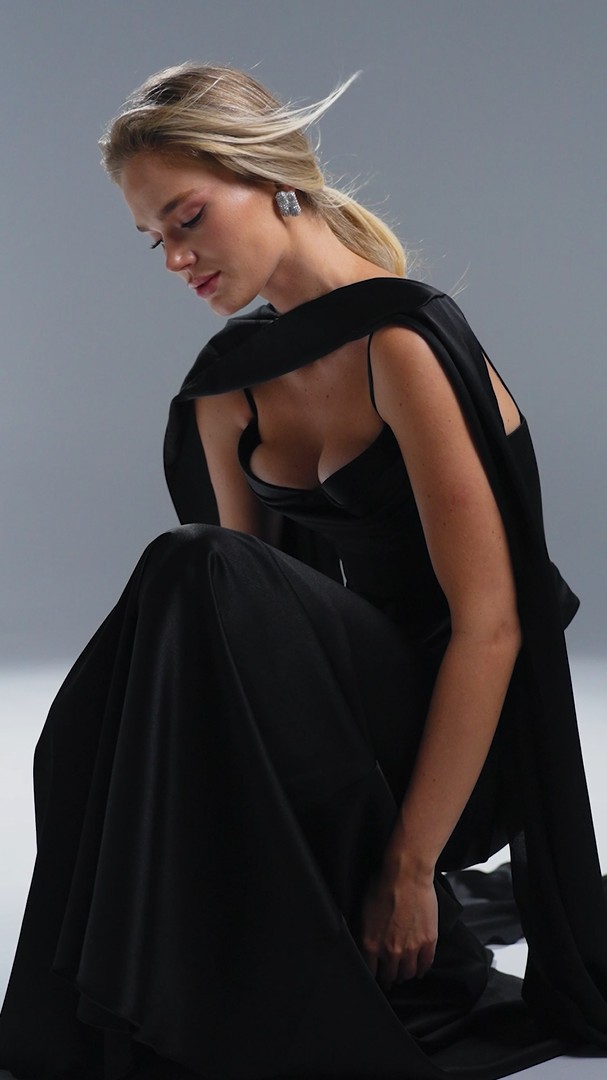 Нэнси превью видео номер 1