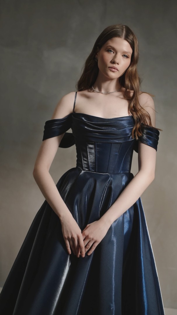 Скай миди превью видео номер 1